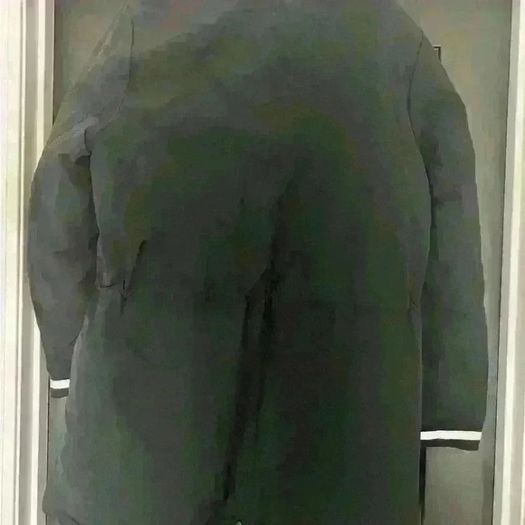 NIKE WOMEN'S LARGE STOCK DUGOUT JACKET - Picture 4 of 5